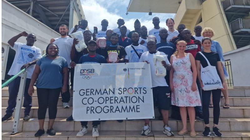Boxlöwen-Delegation in Ghana angekommen
